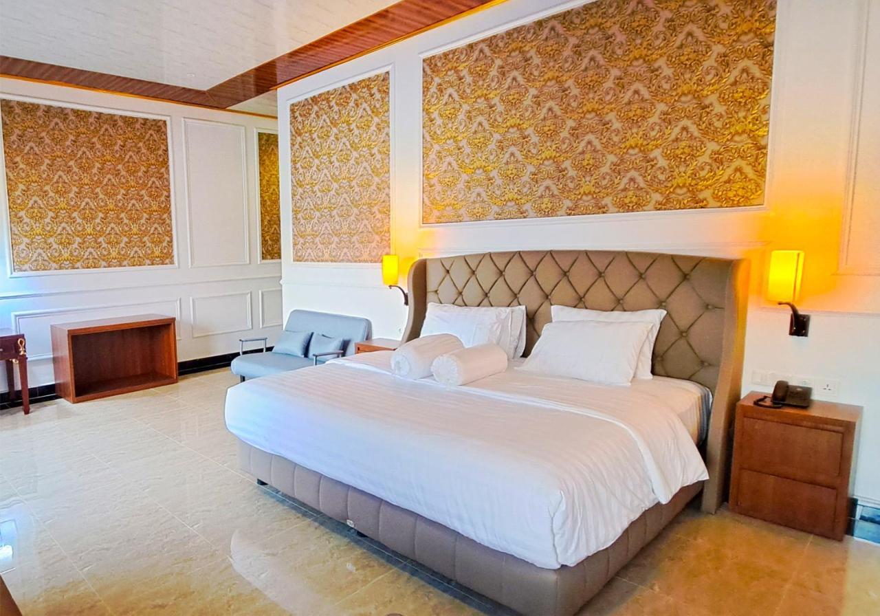 Gili Beachfront Suites Gili Trawangan Luaran gambar